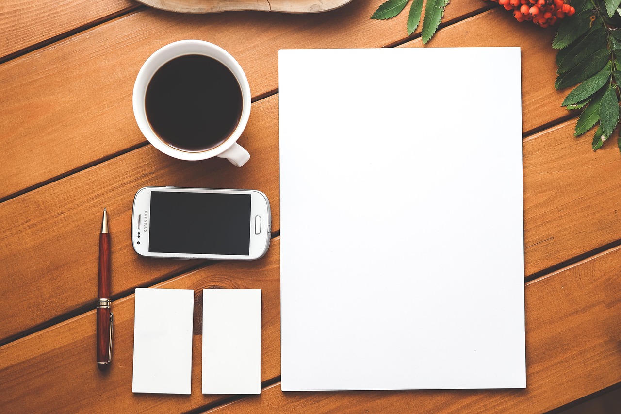 Coffee  Phone  Paper  Business  Branding  Blank  Business Card  Template  Smartphone  Mobile  Cellphone  Pen  Wooden Table  Desk  Table  Flat Lay  Copyspace  Coffee  Phone  Paper  Paper  Business  Business  Business  Business  Business  Branding  Mobile  